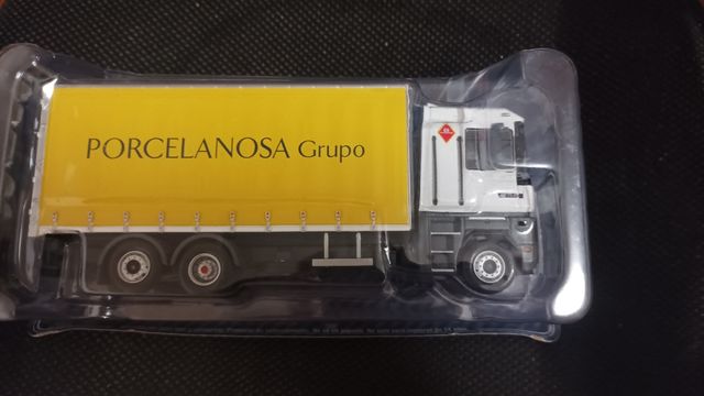 Camión Renault Magnum Salvat