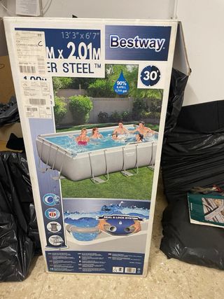 Piscina Bestway desmontable 4.04m x 2.01m x 1.00m