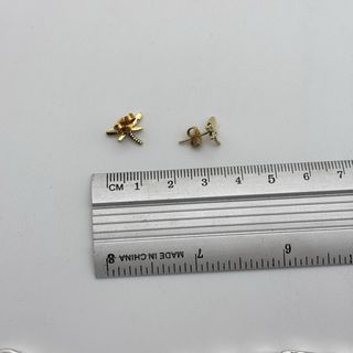 Pendientes de libélula de oro 18kt