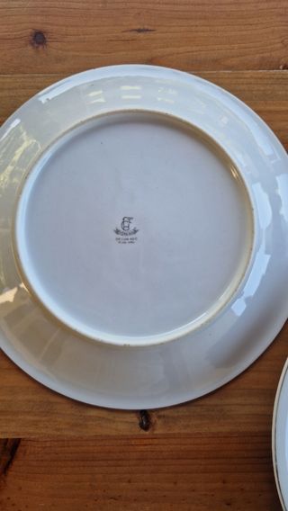 2 piatti piani decorati a mano Hispania