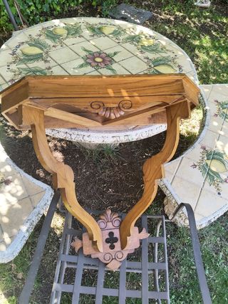Consola de madera rústica