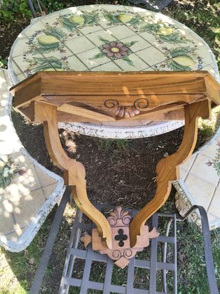 Consola de madera rústica