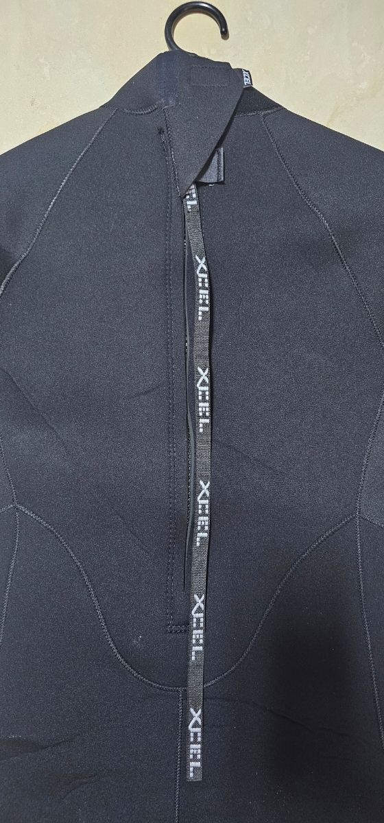 Traje Surf Xcel 4/3 Talla M