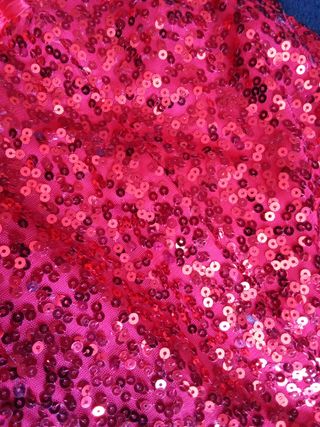 Abito da sera rosso con paillettes