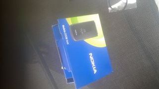 Nokia 2720 fold ufficiale garanzia italia