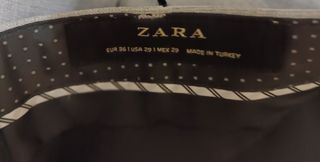 Pantalón Zara Gris Talla S.con etiqueta.