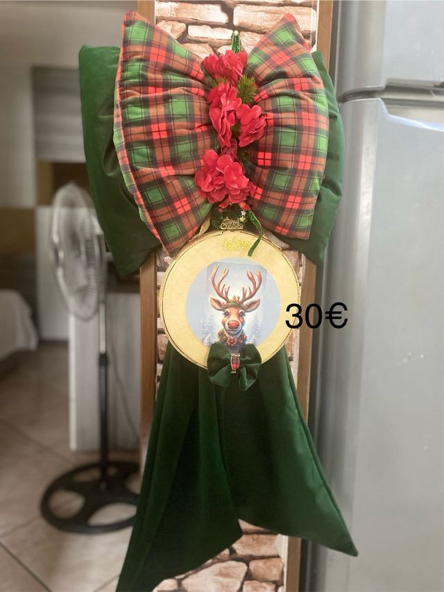 Fiocco decorativo con tamburo e renna