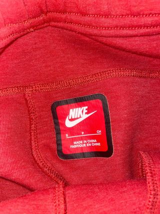 Conjunto Nike Tech Fleece Rojo