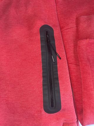 Conjunto Nike Tech Fleece Rojo