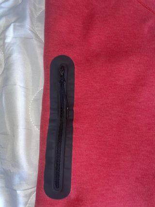 Conjunto Nike Tech Fleece Rojo