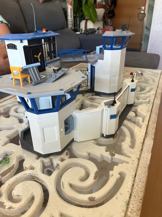 Comisaría Playmobil