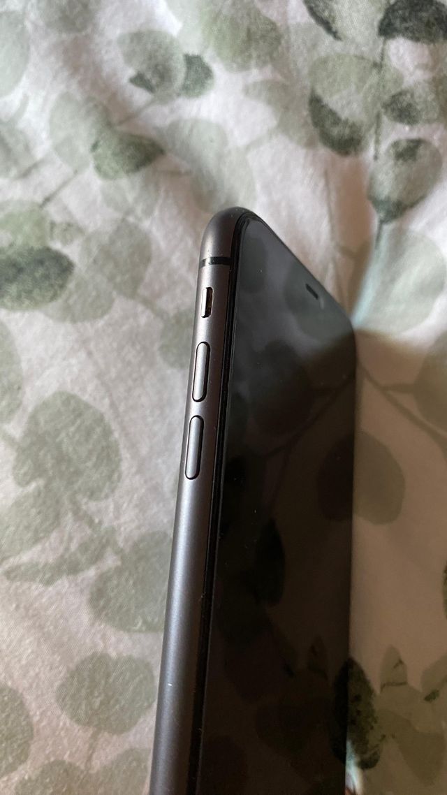 iPhone 11 64GB Negro