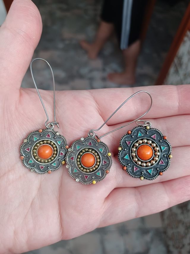 Pendientes y colgante