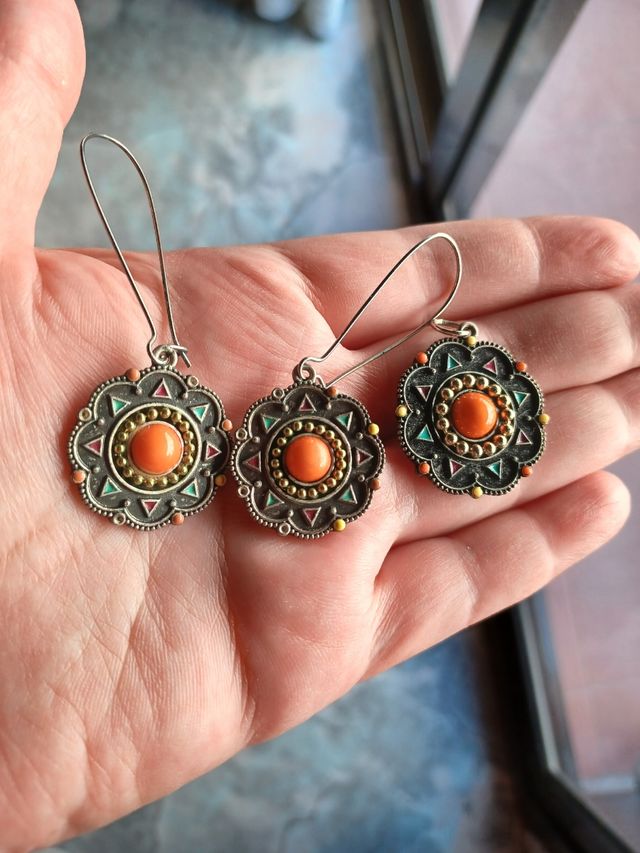 Pendientes y colgante