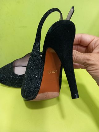 ""Zapatos de tacón LODI negros talla 37