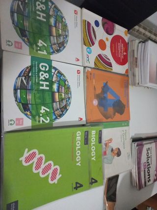 Libros 4 eso 10 euros cada uno