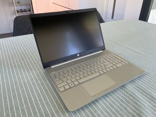 Portátil HP 15s-fq2042ns Plata