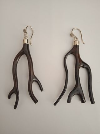 Pendientes Coral Negro y Plata Únicos