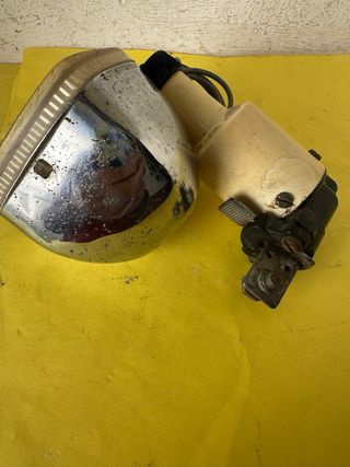 Faro y dinamo bicicleta