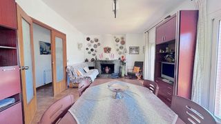 Chalet en venta en Corbera de Llobregat