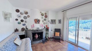 Chalet en venta en Corbera de Llobregat