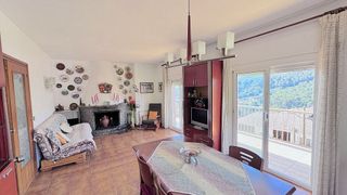 Chalet en venta en Corbera de Llobregat