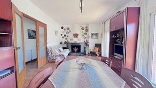 Chalet en venta en Corbera de Llobregat