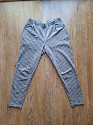 Pantalón jogger Pull&Bear Talla M