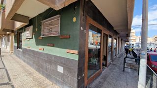 Local céntrico Roquetas de Mar