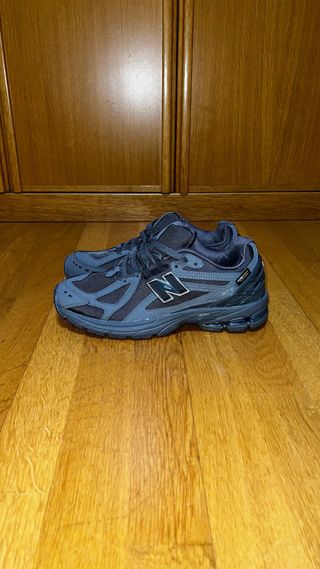 New Balance 1906r gris y negro