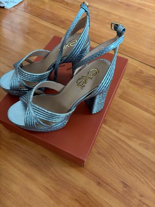 Sandalias Exé Plataforma Tacón12 cm
nuevos 