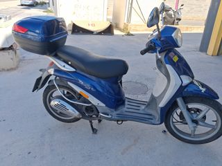 Piaggio Liberty 200cc ,25.000 km Motor irrompible