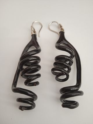 Pendientes Coral Negro Únicos