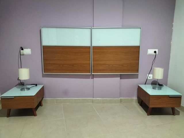 Cabecero y 2 mesitas de noche