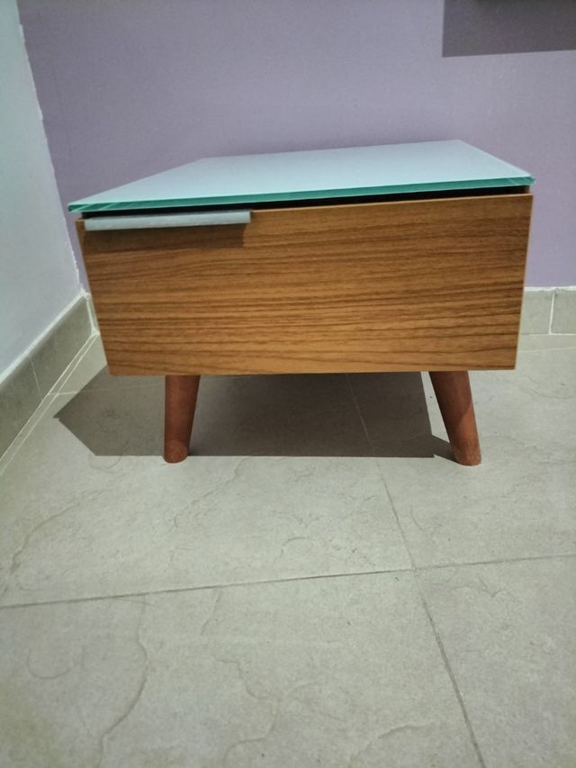 Cabecero y 2 mesitas de noche