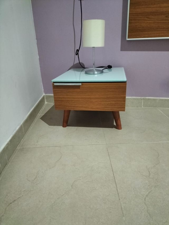 Cabecero y 2 mesitas de noche