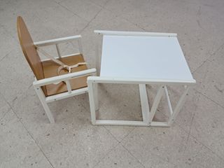 Liquidación TRONA EVOLUTIVA MADERA. Mesa y Silla.