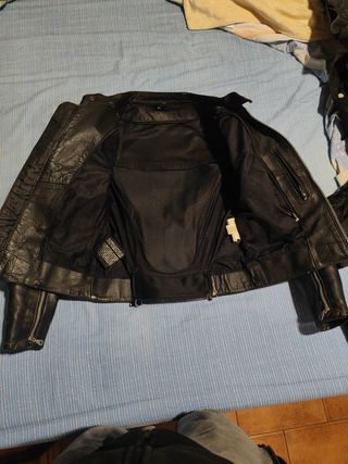 Giacca in pelle moto con pantaloni taglia 44
