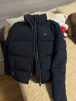 Anorak Tommy Hilfiger negro
