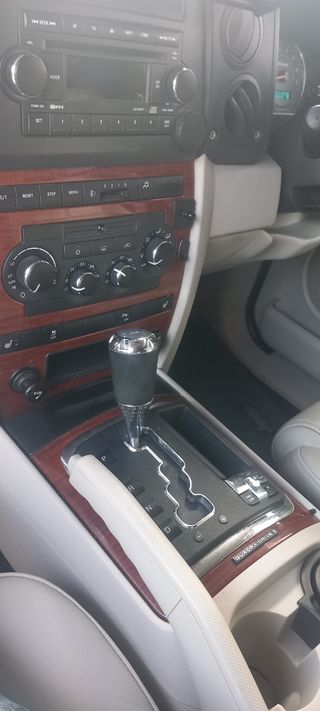 Jeep Commander 2007 volante derecho