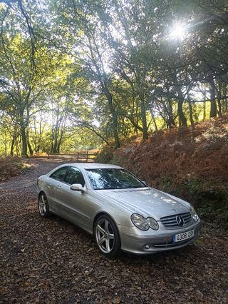 Mercedes-Benz  CLK 2004