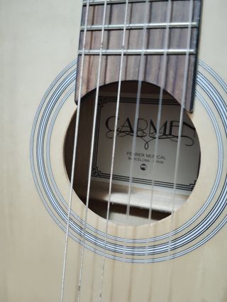 Guitarra Clásica Pequeña