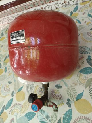 Vaso de expansión caldera IBADONDO