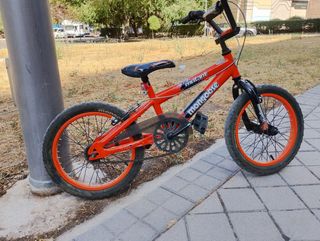 Bici BMX Mongoose 16 