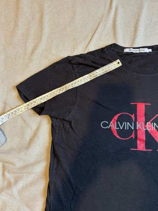 Maglietta Calvin Klein nera con logo
