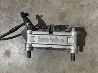 Pinza Freno Brembo KTM 690 SMC Delantera