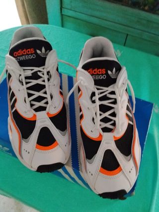 Zapatillas Adidas Deportivas Naranja y Blanco