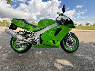 Kawasaki ZXR 750cc Verde