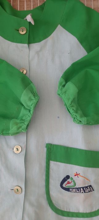 Uniforme Sagrada Familia Talla 4