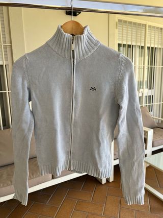 Jersey Burberry Celeste Talla XS Vintage